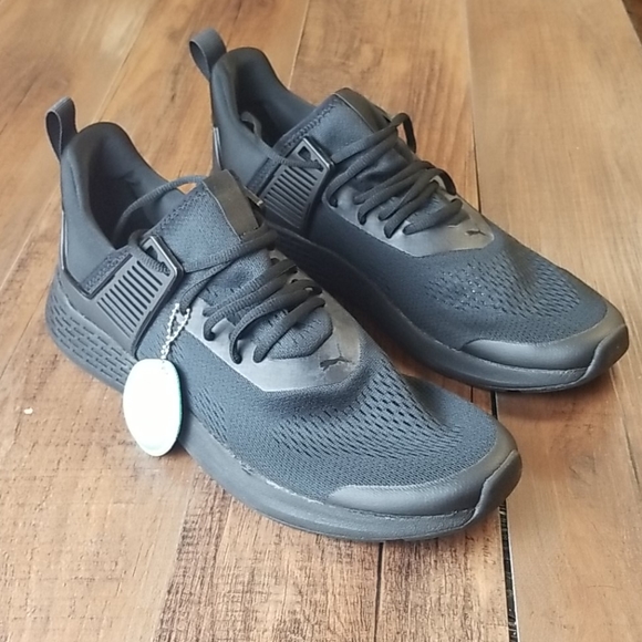 puma insurge eng mesh sneakers